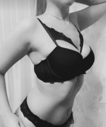 Я знаю, как доставить удовольствие и создать незабываемые моменты. Встречи со мной – это настоящий кайф, который ты будешь вспоминать с улыбкой. Имею множество услуг, которые помогут тебе расслабиться и получить удовольствие на высшем уровне 💋
🔥 Развратная ролевая игра
💋 Массаж и эротические программы
😈 Игры со страпоном
🌟 Кожа на коже с боди массажем
💦 Оральные удовольствия на любой вкус
🌹 И многое другое...
У меня есть отличные отзывы, подтверждающие мою незабываемую нежность и профессионализм. Здесь ты найдешь некоторые фото для оценки и уверенности в моей красоте. А главное, я живу в Москве, доступна и готова провести незабываемые встречи с тобой именно здесь, в Москве. Не упусти возможность окунуться в мир наслаждения и расслабления со мной! 🌹 10269, 24 года