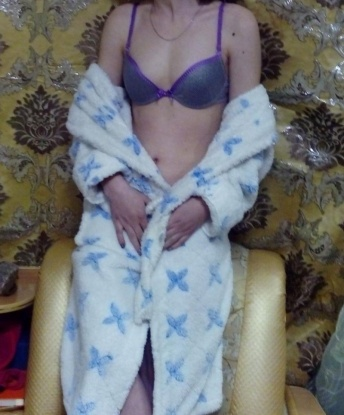 Стройная, горячая и страстная брюнетка с огненными глазами приглашает к себе в гости на незабываемые встречи. Готова исполнить все твои фантазии. Жду звонка! 11176, 23 года