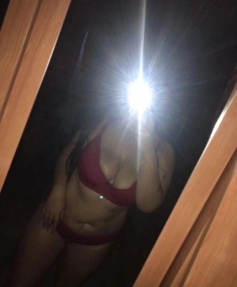 Искусная кошечка с изысканным вкусом ждет тебя у себя в гостях. Гарантирую полную конфиденциальность и незабываемое удовольствие. Встречи только на моей территории. 15532, 40 лет