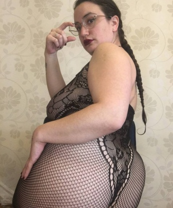 Со мной ты сможешь окунуться в мир страсти и наслаждения. У меня есть опыт и я знаю, как доставить удовольствие. Мои услуги включают классический секс, оральный секс и многое другое. У меня есть отличные отзывы от моих предыдущих клиентов, которые говорят о моей профессиональности и умении угодить. Я буду рада предоставить тебе мои фото, чтобы ты убедился в этом сам. Живу в Москве и готова встретиться с тобой в любое время. 💋🔥🌟🌹 Москва,Москвы, в Москве 2913, 35 лет