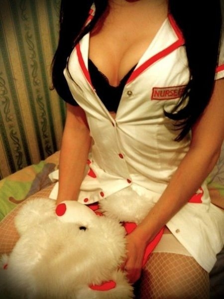 Я воплощу все твои самые сокровенные мечты и сделаю тебя счастливым. 😘
У меня множество услуг для твоего удовольствия - классический секс, оральные ласки, эротический массаж и многое другое. Позволь мне заботиться о тебе и создавать атмосферу настоящей страсти и желания. 💞
Я уверена в своих навыках, поэтому у меня много довольных клиентов. Отзывы обо мне говорят о моей профессиональности и таланте. 🌟
Фото в моем профиле - это настоящая я, доверься мне на истинное сексуальное приключение! 😉 Я живу в Москве, и готова принять тебя в моей уютной и роскошной обстановке. 🏠
Позвони мне сейчас, и мы сможем провести незабываемое время вместе. Я жду твоего звонка! 💋 27805, 20 лет