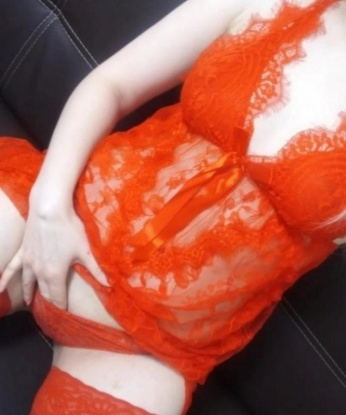 Сексуальная блондинка приглашает на интимное свидание. Я знаю, как доставить удовольствие и сделать твои фантазии реальностью. 3877, 24 года